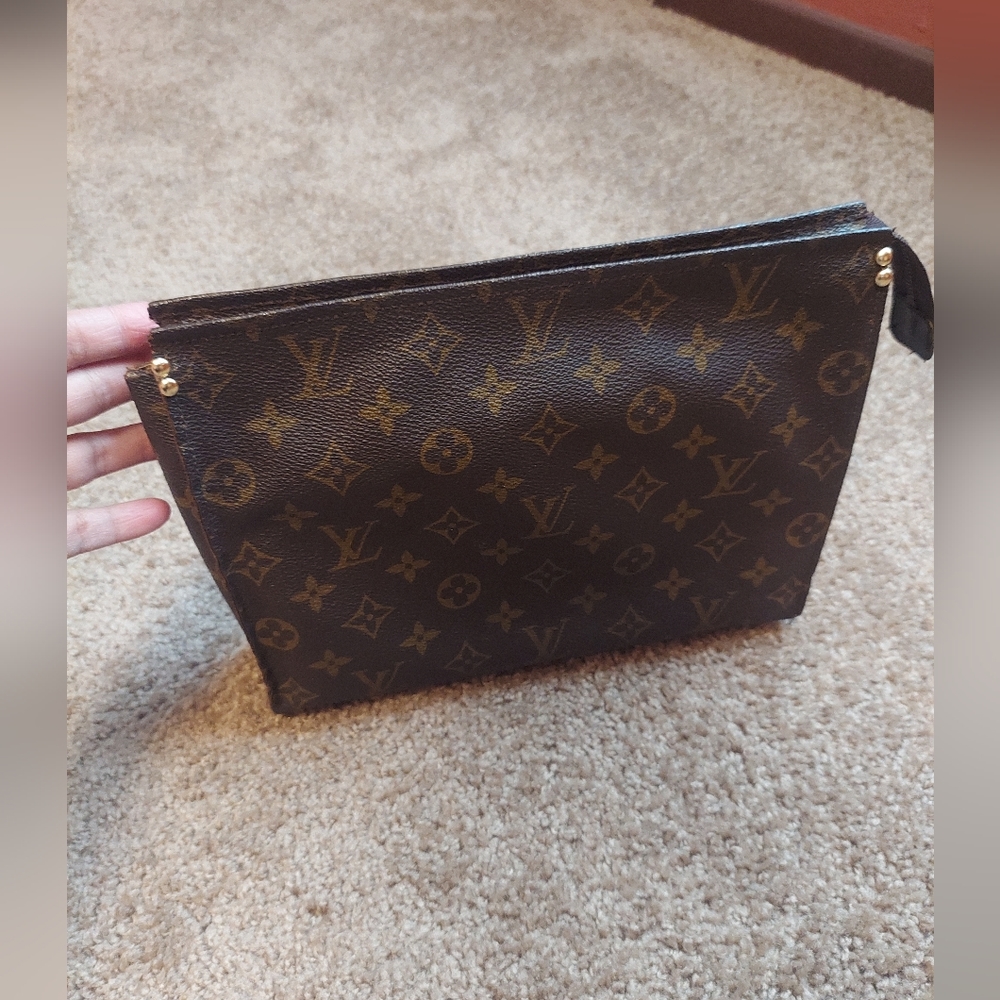 Host Pick! Authentic Louis Vuitton Toiletry Pouch / Clutch